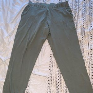 Victoria Sport Sweats